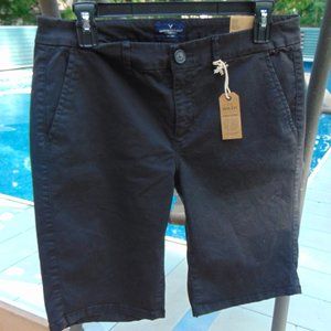 NWT American Eagle Outfitters Bermuda Shorts Sz.10